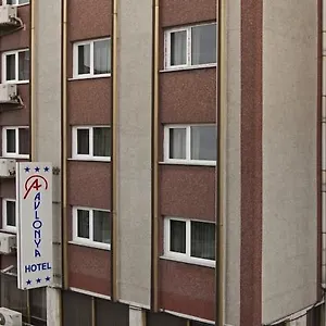 Avlonya 3*, Istanbul Türkei